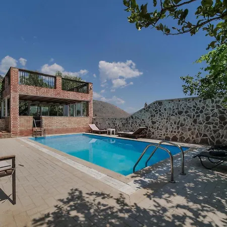 Villa Ionian Manor Estate 2 *