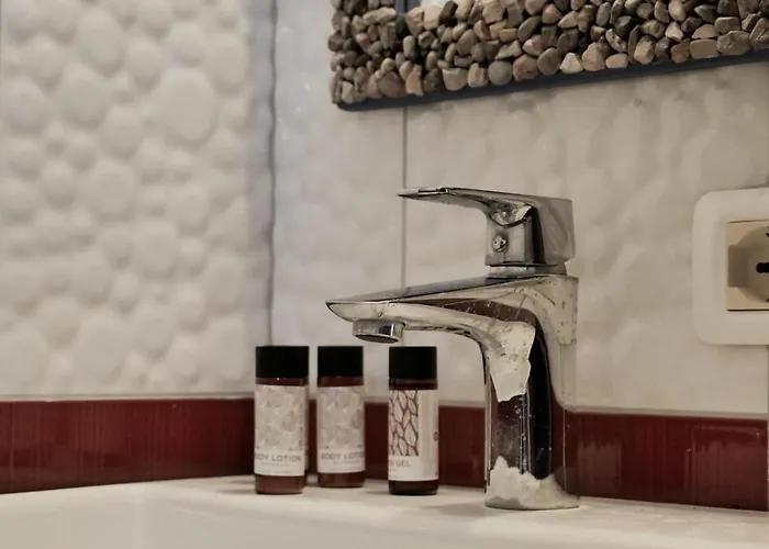 Ionian Manor Estate 2 *